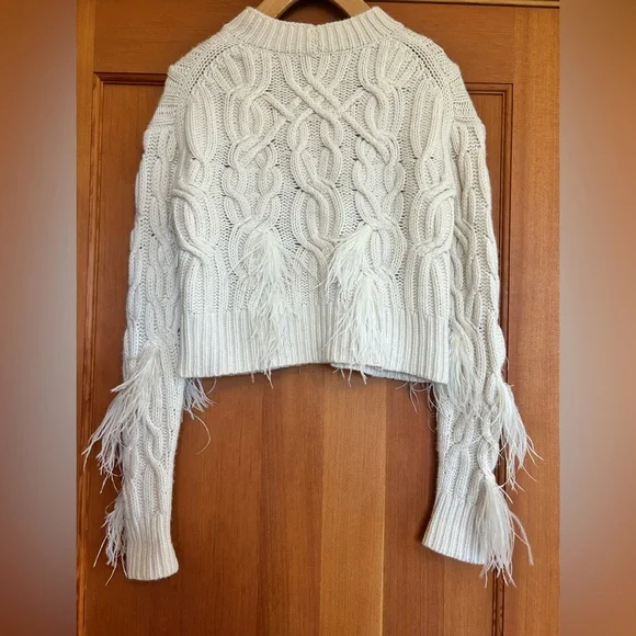 Vince | Feather-trimmed cable-knit wool and cashmere-blend sweater - Picture 7 of 13